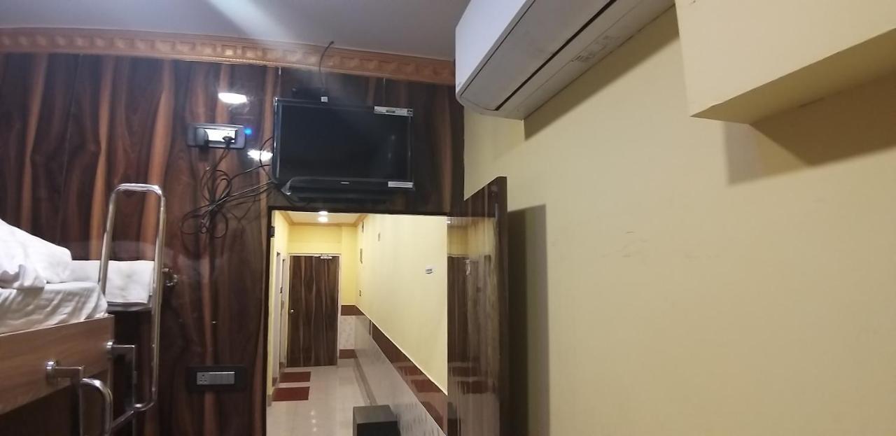 Hotel Rmd & Resorts Kolkata