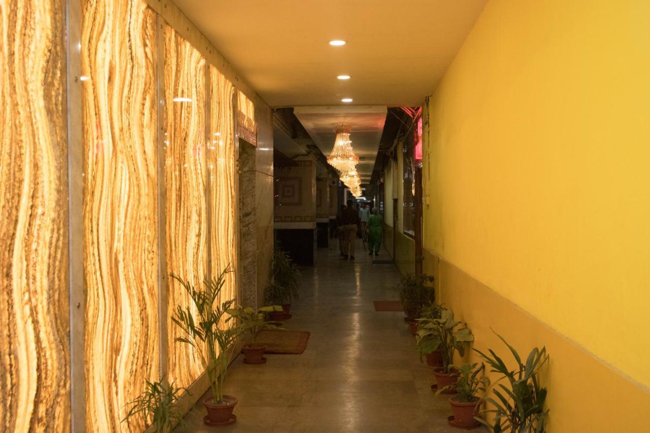 Hotel Rmd & Resorts Kolkata